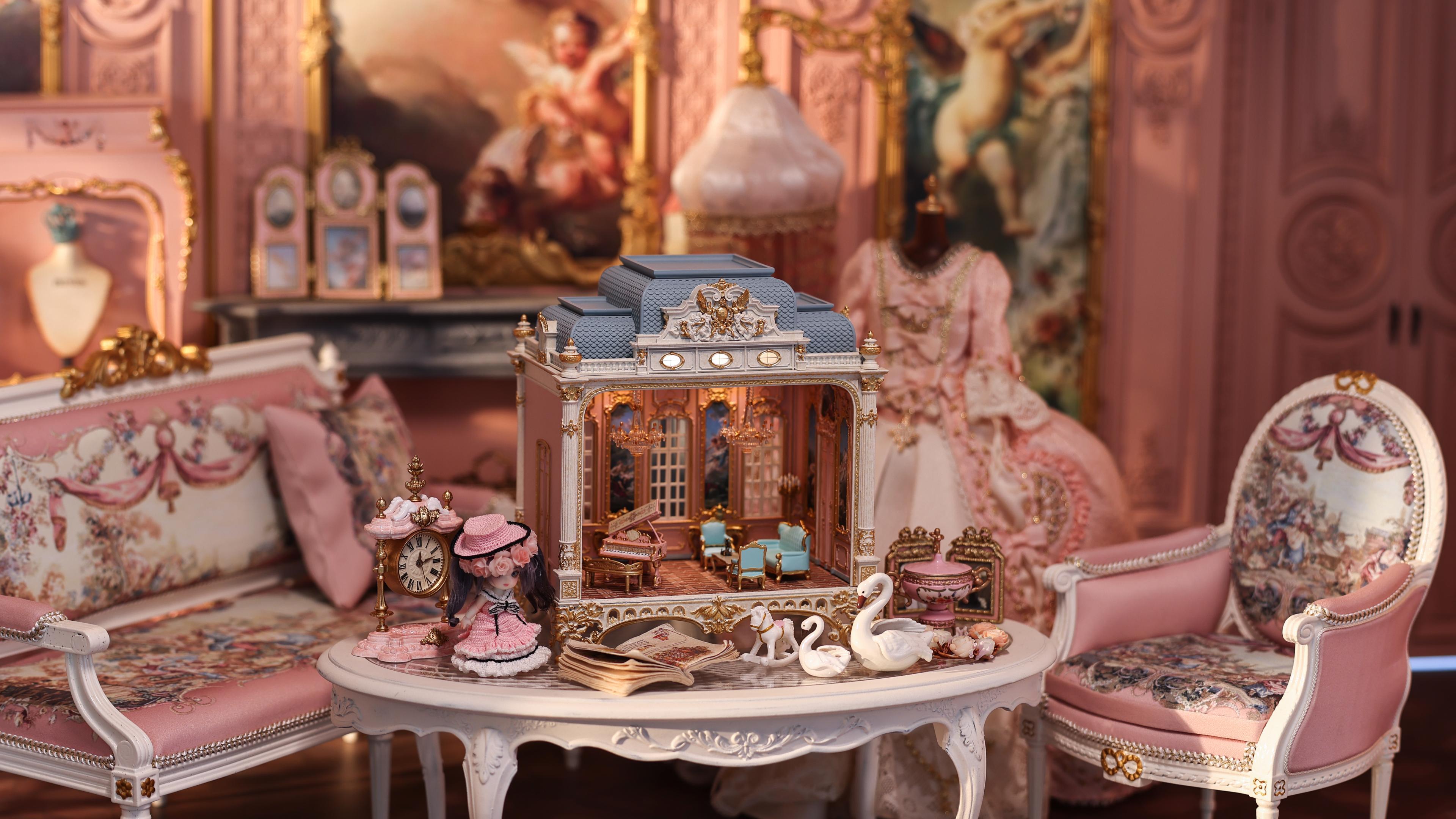 Making a miniature Rococo Hall