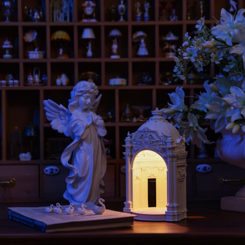 Side view of Starry Dream Prelude European lamp showing ornate relief details - Miniento