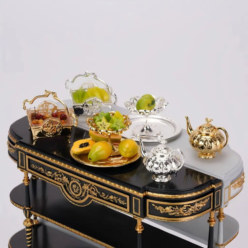 Dollhouse Decor & Ornaments
